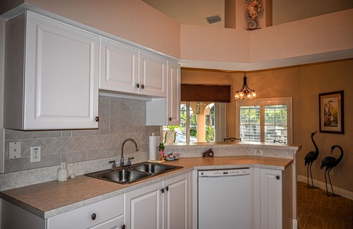 Burnt Store Casa | Gulf Access - Heated Pool - Watch manatee & fish from dock
