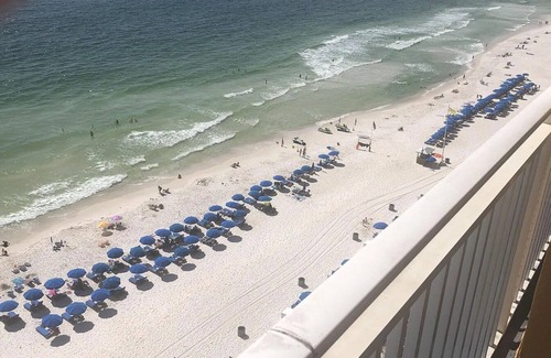 Miramar Beach Condominio | Gulf Front 1 bedroom / 2 bath/Full Size twin bunk beds @ Splash @ 10th floor