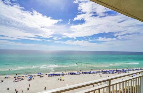 Open Sands Condominio | Gulf Front Condo in PCB, FL. 2 bedroom 2 bath with one set of bunks