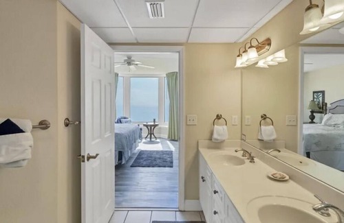 Open Sands Condominio | Gulf Front Condo 2bed2bath with bunks