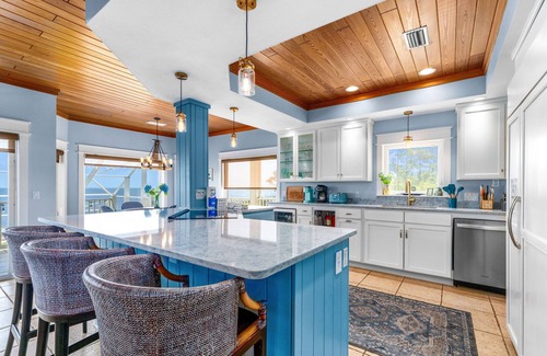 Carrabelle Casa | Gulf-front, dog-friendly home with private pool, great view, deck & beach access