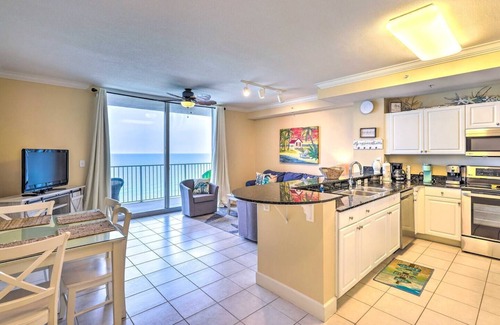 El Centro Beach Condominio | Gulf-Front Retreat|Stunning Views|Walk 2 Pier Park