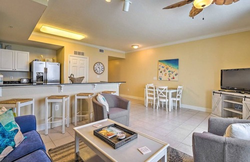 El Centro Beach Condominio | Gulf-Front Retreat|Stunning Views|Walk 2 Pier Park