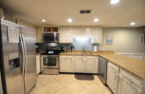 Panama City Beach Casa | Frente al golfo ¡Justo en la playa! ¡Mascota amigable! Remodelado !!