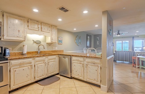 Panama City Beach Casa | Frente al golfo ¡Justo en la playa! ¡Mascota amigable! Remodelado !!