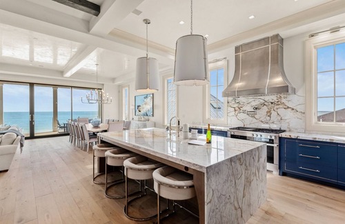 Seacrest Casa | GULF FRONT STUNNER with PRIVATE BEACH, POOL & SPA! BRAND NEW, Sleeps 28!