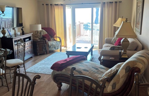 Miramar Beach Casa | Gulf-Front Townhome – 7 Steps to the Sand, Peaceful Beachside Location