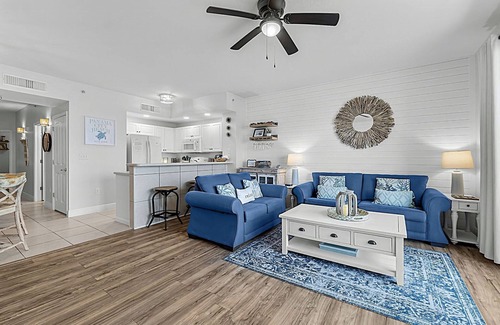 Miramar Beach Condominio | 🌊 GULF FRONT & Updated - Beach Chair Svc Incl - Quiet West End *OWNER Managed*