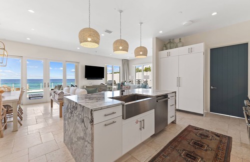 Seacrest Casa | Gulf Front with Panoramic Views! Sleeps 35! Low-Speed Vehicle and Bikes!