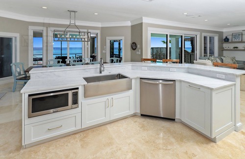 Santa Rosa Beach Casa | 4525 W Co Hwy 30A por Royal Destinations ~ Gulf Front and Private Pool