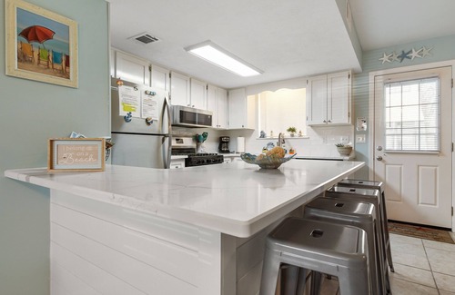 Panama City Beach Complejo | Beach access close to Walmart- Lorries Paradise