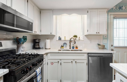 Panama City Beach Complejo | Beach access close to Walmart- Lorries Paradise