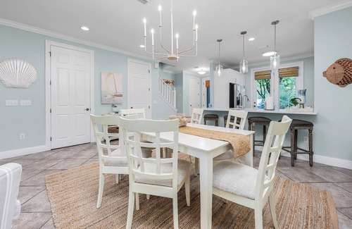 Gulf Place Casa | MOJO Found ~ Luxury Townhouse en Gulf Place! Bicicletas gratis! ¡Camina a todo!
