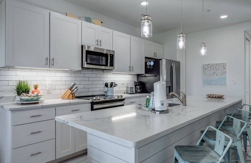 Gulf Place Condominio | Condo at Gulf Place Residences #207