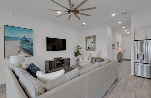 Gulf Place Condominio | GULF PLACE-STUNNING CONDO OFF 30A!! 3 BED/3 BATH!! SLEEPS 6!!
