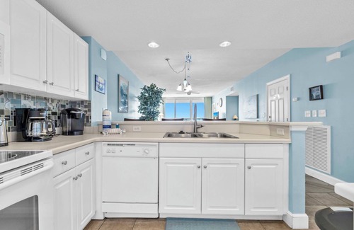 Long Beach Condominio | 🌊Gulf Views-5 Pools+Hot Tub-Majestic Towers 2-1809🌊