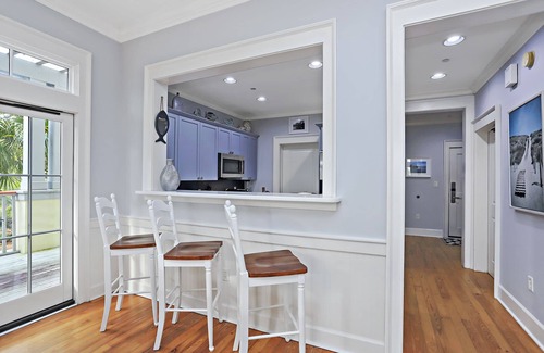 Beach District Condominio | 20 Goldenrod Circle, Unit 202, Town Center WaterColor por Royal Destinations