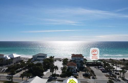 Crystal Shores Casa | Gulf views, steps to beach, Pool, Walk To Dining