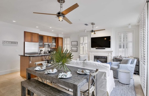 Rosemary Beach Condominio | Vistas del Golfo - Penthouse Condo en Rosemary - 2 Bicicletas Incluidas - Decoradas profesionalmente - `Seas the Stars