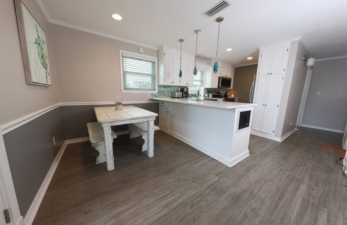 Gulf Shores Casa | Gulf Village 2 Bedroom Cottage - Fall and Winter Dates Available! 2 Pools!