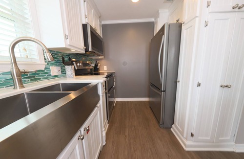 Gulf Shores Casa | Gulf Village 2 Bedroom Cottage - Fall and Winter Dates Available! 2 Pools!