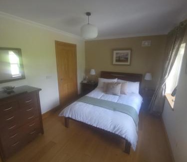 Roscoe Casa | Gullistan Room, Kilpipe House