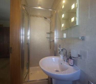 Roscoe Casa | Gullistan Room, Kilpipe House