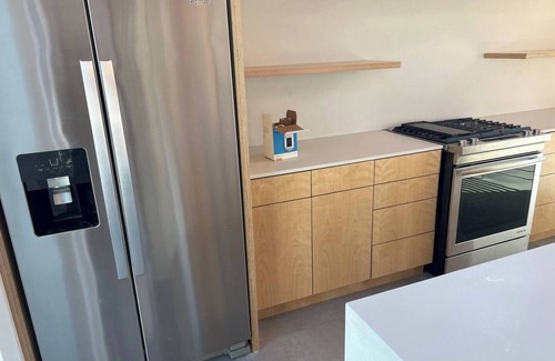 El Segundo Casa | Gundo Urban Executive Suite