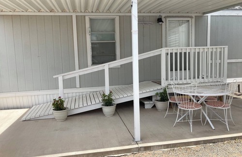 Elephant Butte Casa | Gurley's Happy Place! Quarter mile to main entrance of the Butte. Come Play!!!