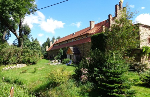 Vierkirchen Apartamento | castillo precioso frente Grange Dobschütz, situado entre Görlitz y Bautzen