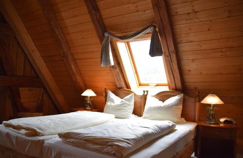 Klosterreichenbach Hotel | Gutshof-Hotel Waldknechtshof