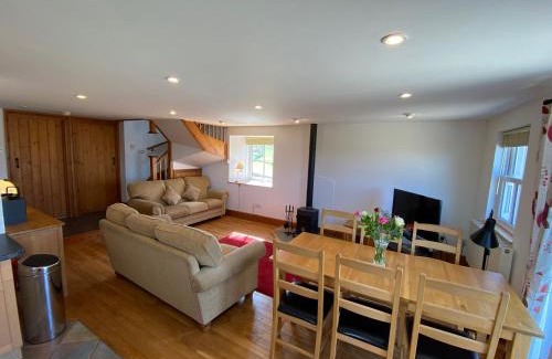 Llanybri Casa | Gwalia Llansteffan