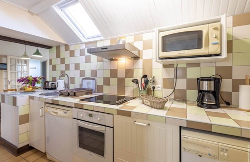 Cherrueix Casa | Gwazel cottage