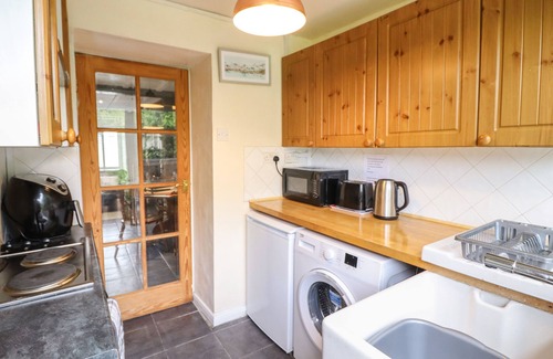 Bodorgan Cabaña | Gwenallt, MALLTRAETH