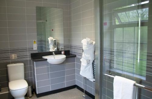 Ffestiniog Hotel | Gwesty Seren Hotel
