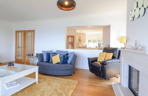 Llwyngwril Cabaña | GWYLANOD, family friendly, country holiday cottage in Fairbourne