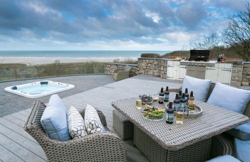 Llanddona Casa | Gwynaeth Gwyn