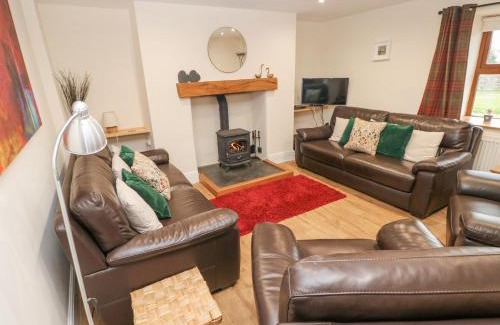 Newcastle Emlyn Casa | Gwynfa