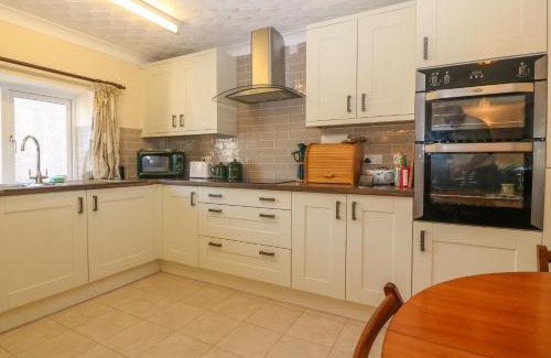 Cylch-Y-Garn Casa | Gwynlys
