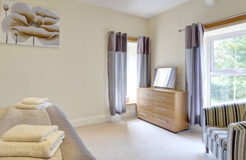 Llandysul Casa | Gwynnant House ofrece alojamiento flexible y de buena calidad para familias y grupos de amigos.