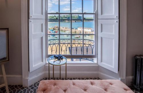 Tenby Casa | Gwynne House - 6 Bed Holiday Home - Tenby Harbour