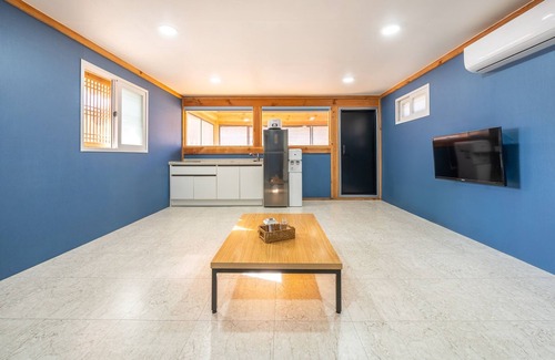 Gyeongju Casa | Gyeongju Aratteul Hanok Pet Pension