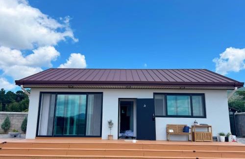 Gyeongju Casa | Gyeongju Bulguksa Family House Stay Mute