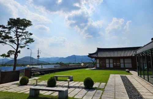 Gyeongju Casa | Gyeongju Hwarangroo