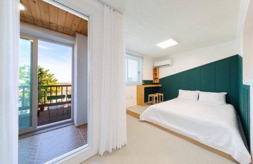 Gyeongju Casa | Gyeongju Insta Spa Pension