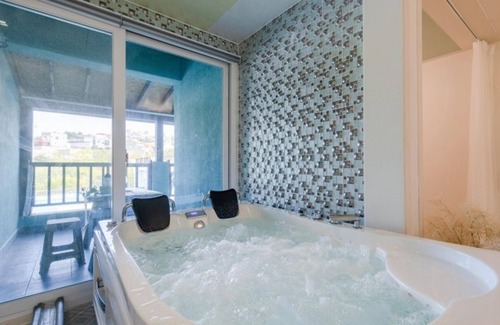 Gyeongju Casa | Gyeongju Jgarden Pension