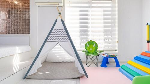 Gyeongju Casa | Gyeongju jullietapoolvilla&kidspension