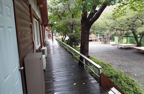 Gyeongju Casa | Gyeongju Log Cabin