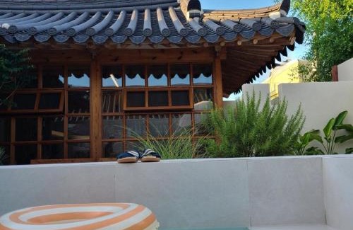 Gyeongju Casa | Gyeongju Onsaemi Hanok
