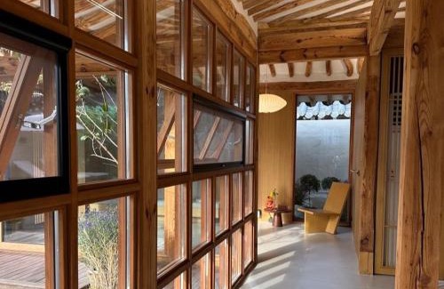 Gyeongju Casa | Gyeongju Onsaemi Hanok